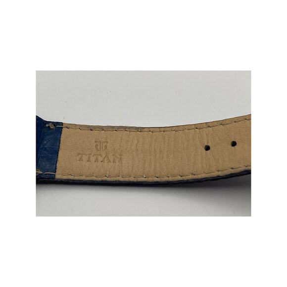 Titan Fast Track Quartz 35MM Watch 656 SFA - 100m WR - All Steel - New Battery - Picture 11 of 11